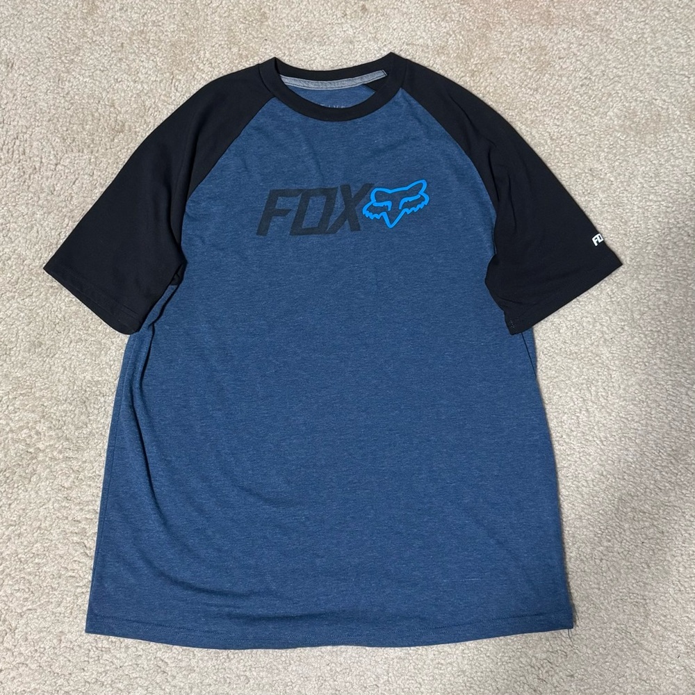 Fox Men's Navy and Black Short Sleeve Tee